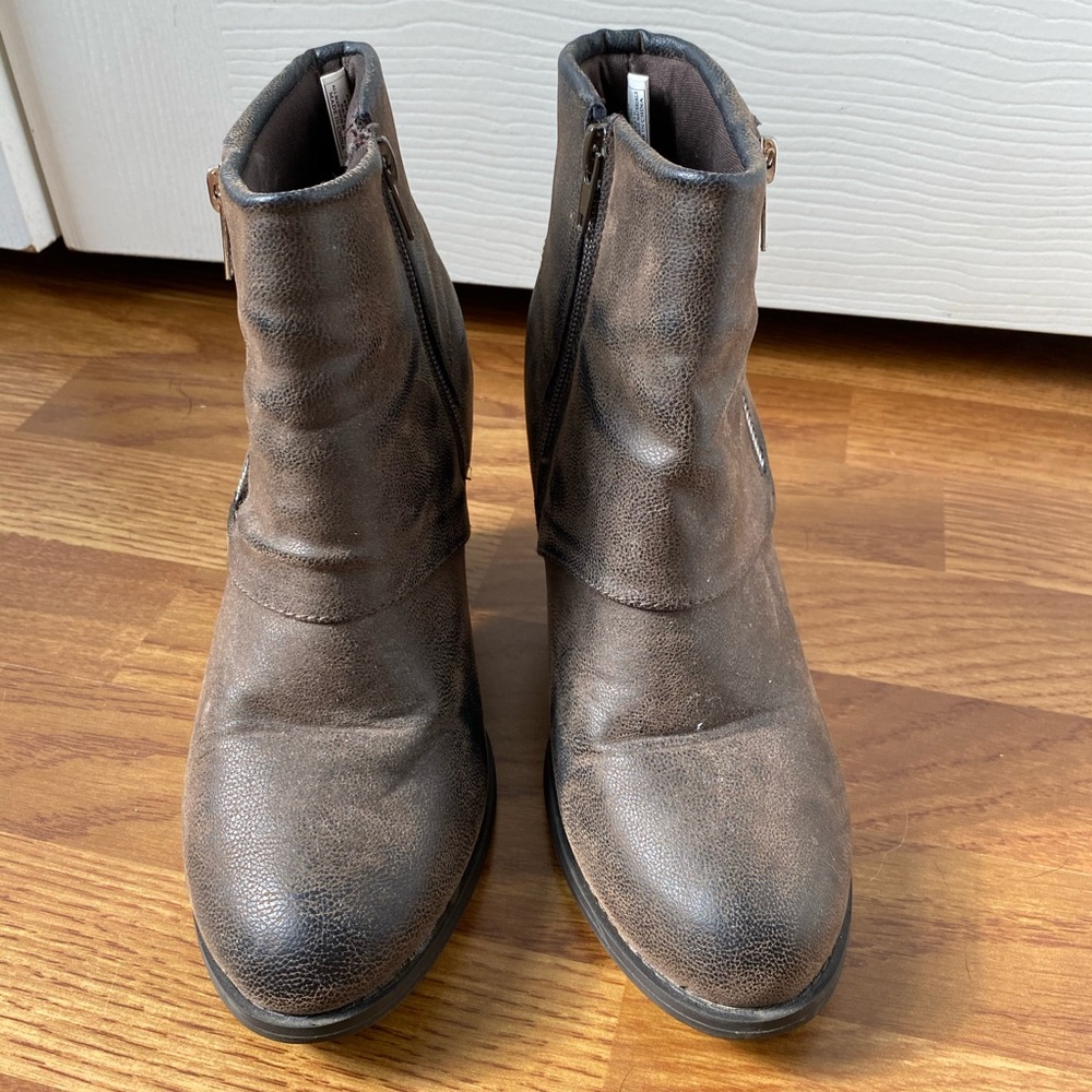 Booties - Picture 2 of 7